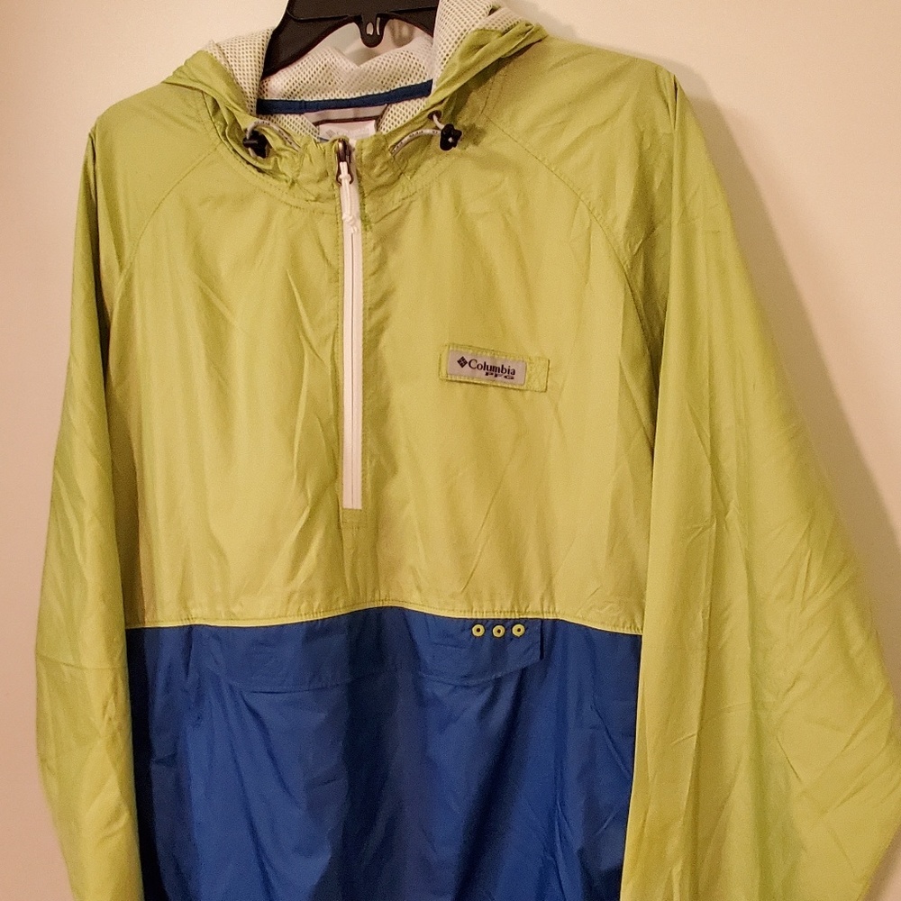 Columbia PFG All Weather 1/4 zip pullover hoofed